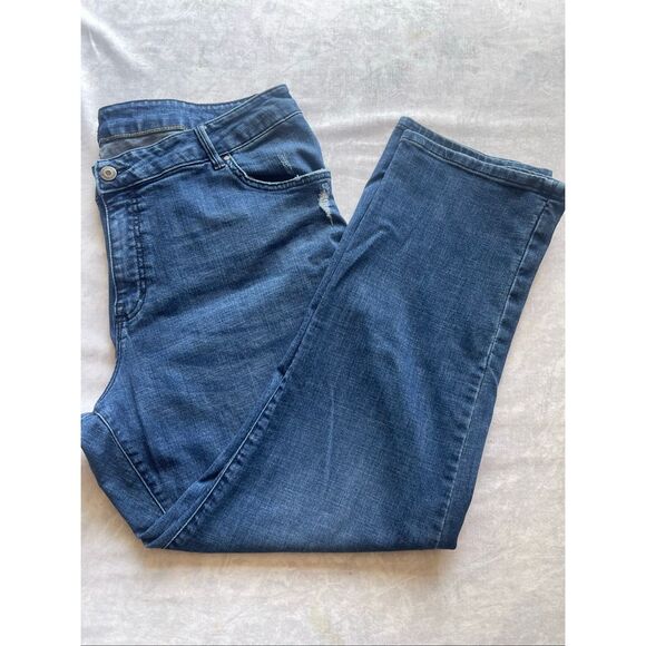 Lee Distressed Women’s Blue Jeans Bootcut Size 18W - Picture 5 of 8